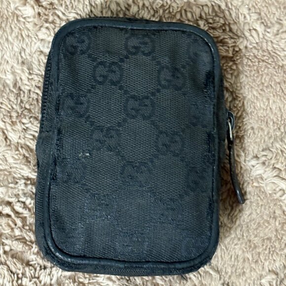 Gucci Black GG Monogram Canvas Small Pouch Bag Zipper Closure Logo Plate - Picture 3 of 14